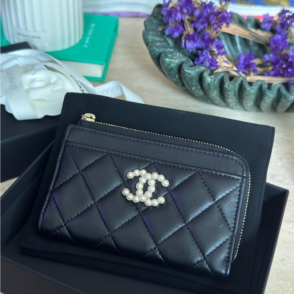 Chanel Black Quilted Leather Wallet (SOLD)